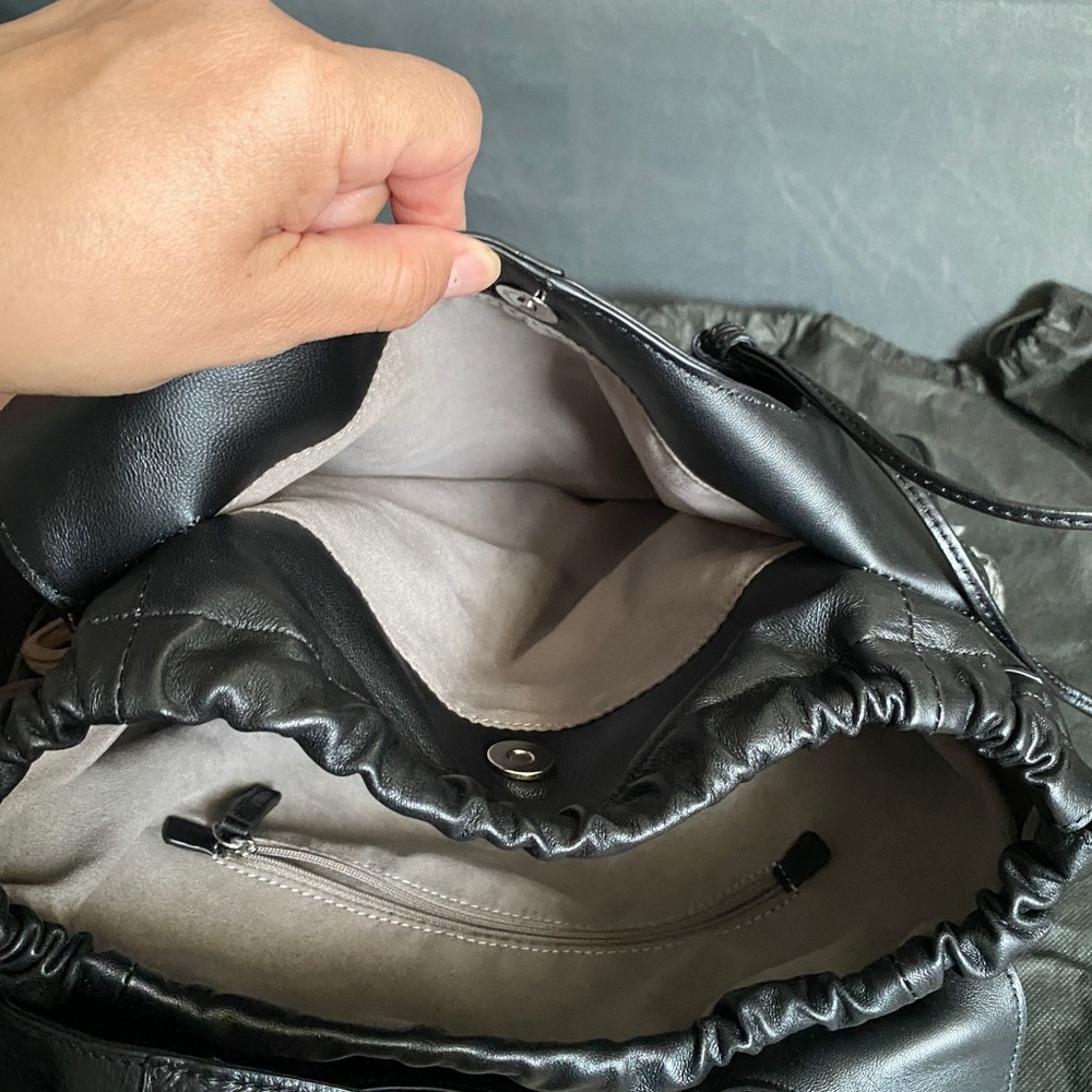 Vince Camuto Suni bag - Picture 7 of 12